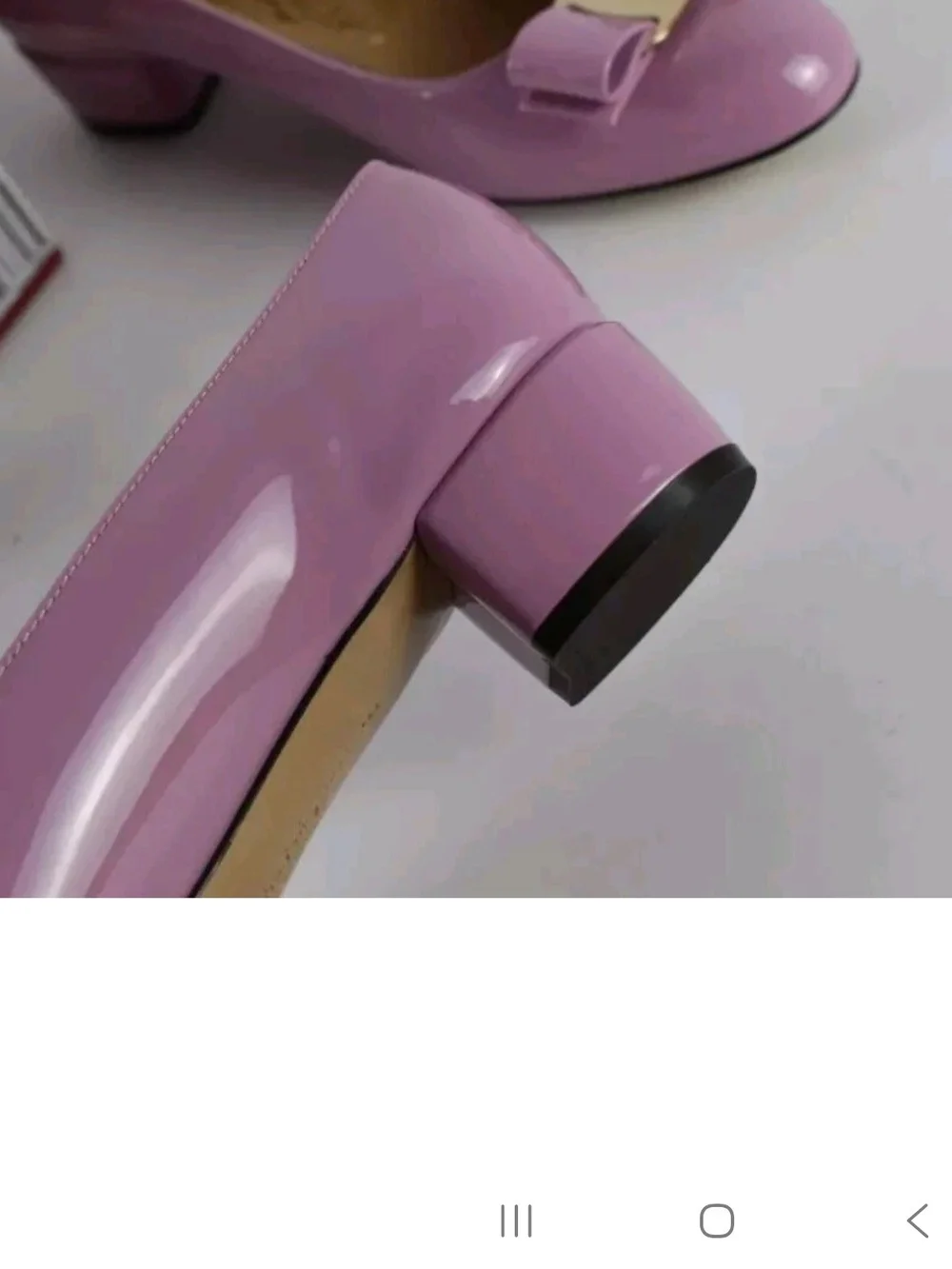 New Salvatore Ferragamo Sz 9.5 B Vara Vertigo Pink Logo Bow Patent Leather Pumps